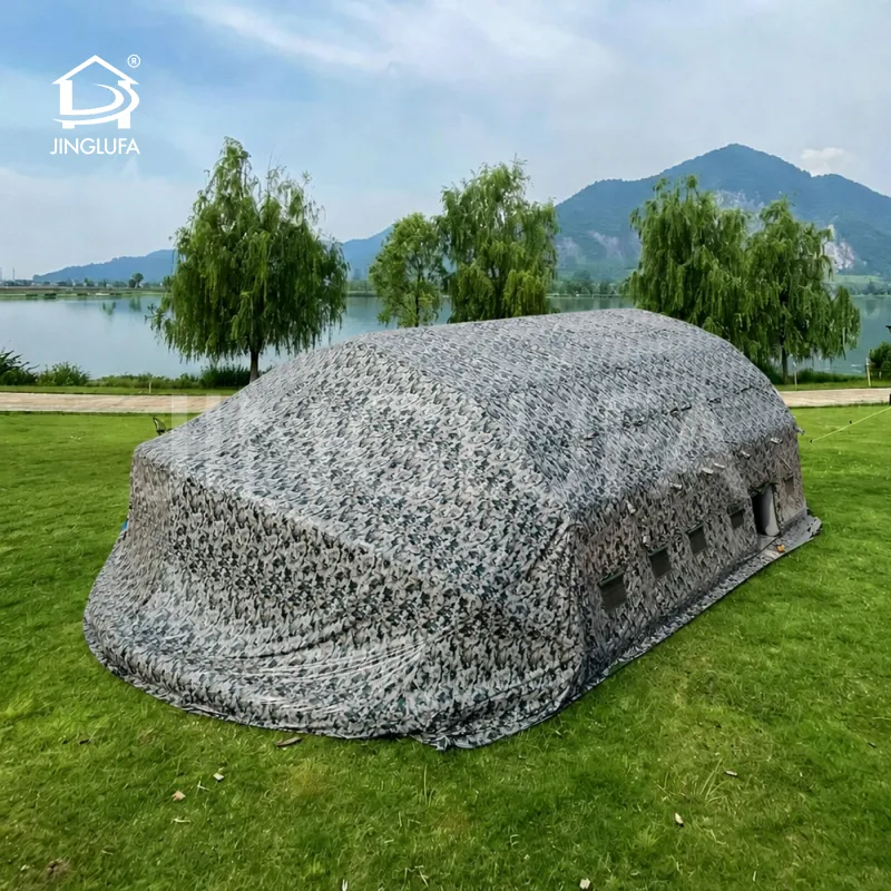 Inflatable aircraft hangar