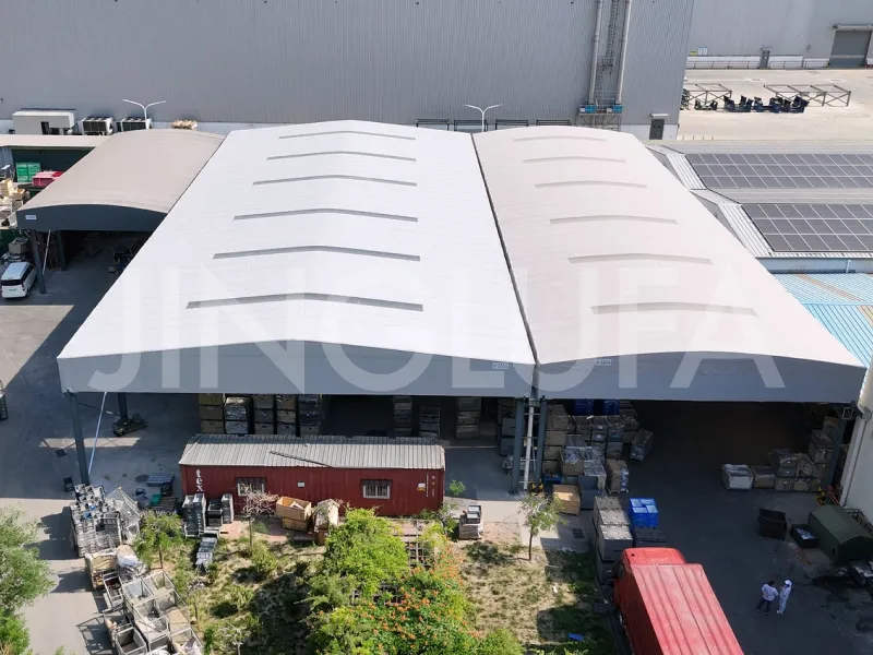 Suspended electric telescopic tunnel tent